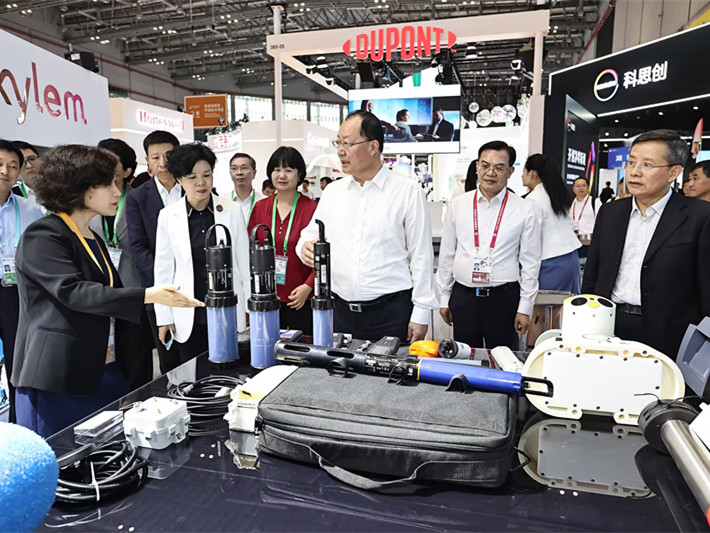 毛伟明参观第六届进博会展馆：让湖南加速拥抱世界共赢发展