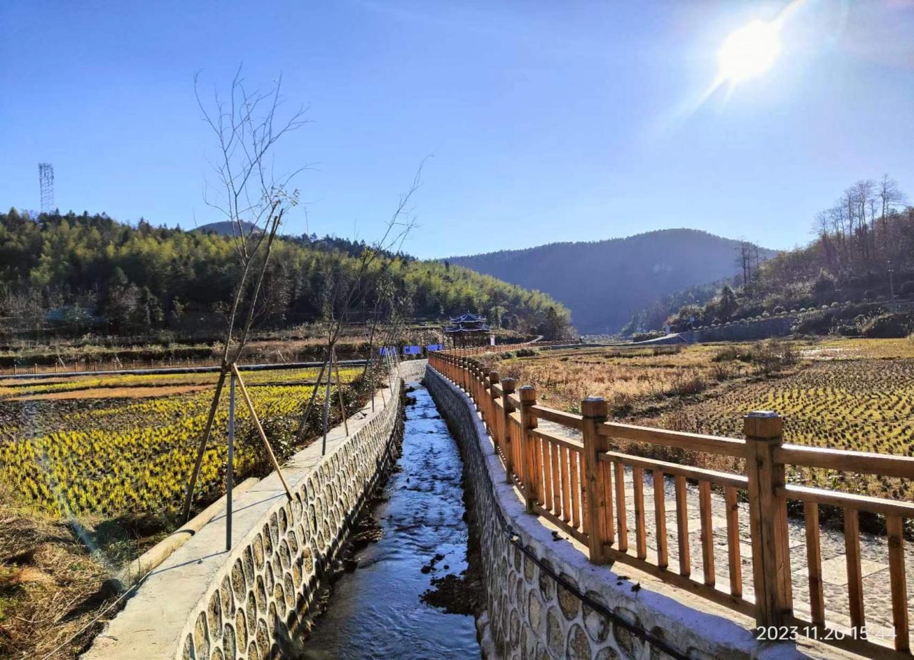 隆回县虎形山瑶族乡 打造河长制主题公园 为景区增光添彩 助力优化营