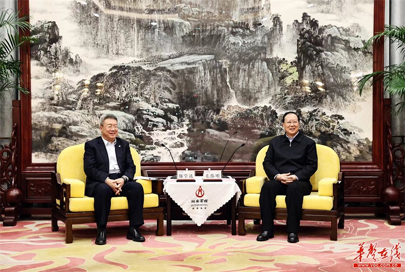 省政府与中建集团举行工作座谈 毛伟明郑学选出席