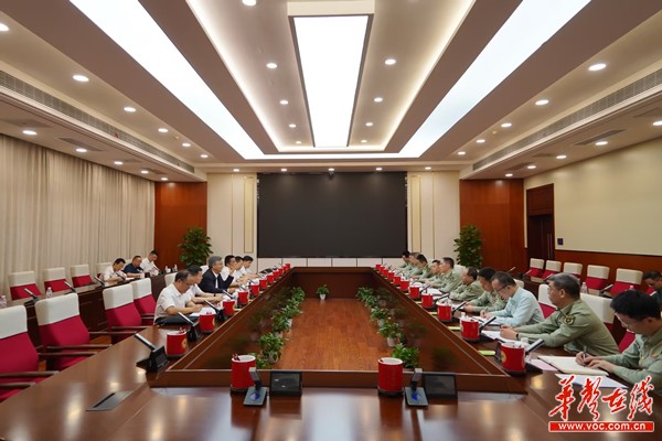 李殿勋赴国防科技大学调研