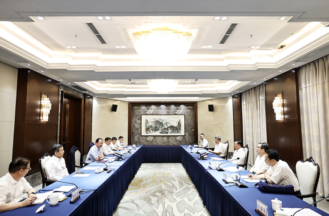 省政府与住建部举行工作会谈 毛伟明倪虹出席