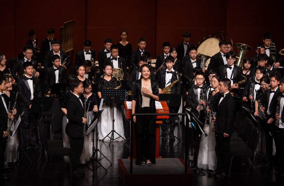 亮相全国总展示 长沙市南雅中学管乐团放歌清华大学