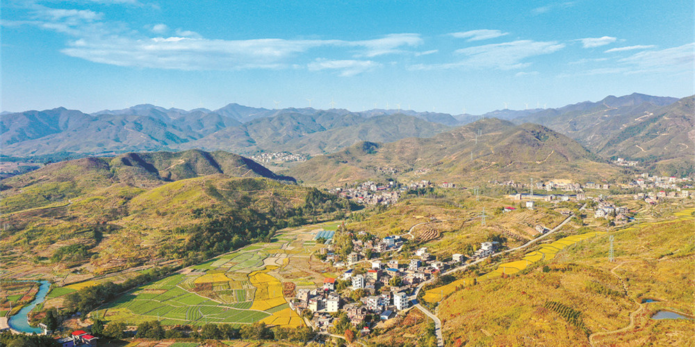 “绿电”出深山