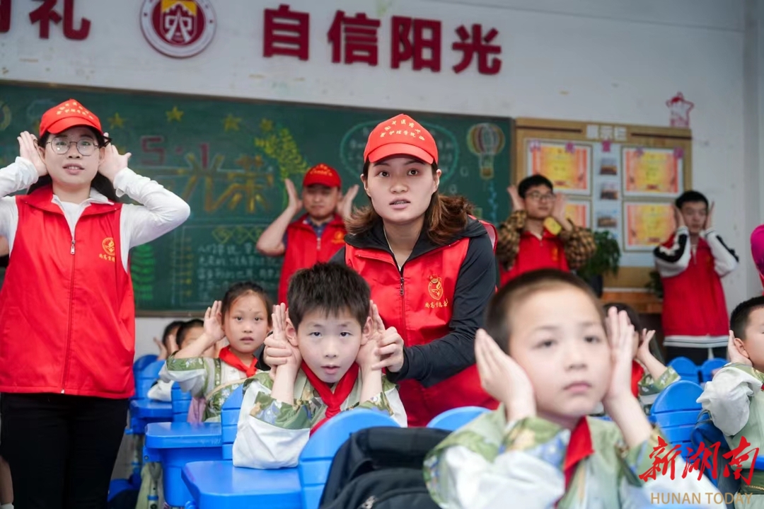 攜手聯動！兩校共促中醫(yī)藥文化進校園