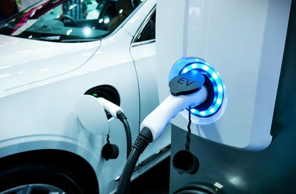 透视中国新能源汽车产业十年之变