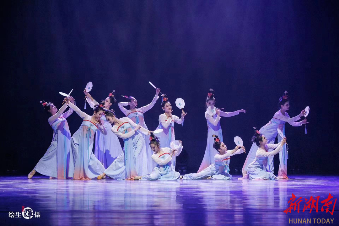 舞蹈学专业全国排名第39位！长沙师范学院“一流本科课程”汇报演出
