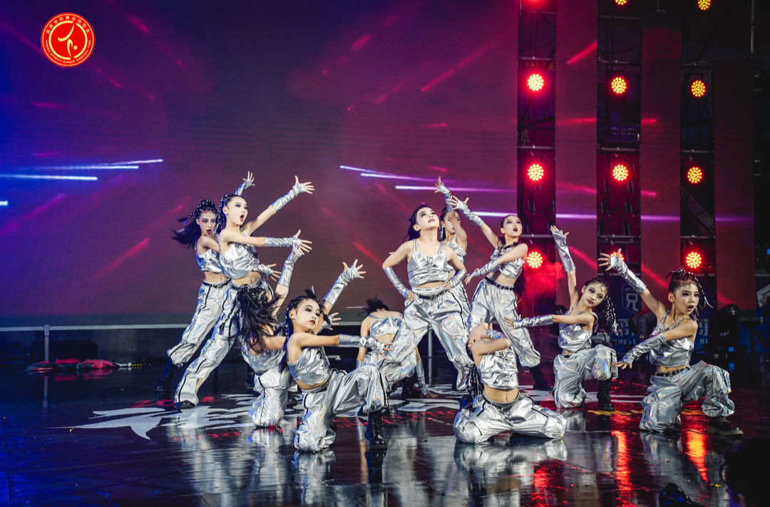 以舞会友 2024省第四届街舞公开赛·郴州站规模再创新高