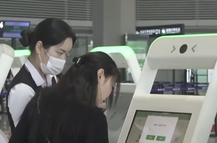 儿童乘机“无陪伴服务”如何申请？注意点啥？详戳→