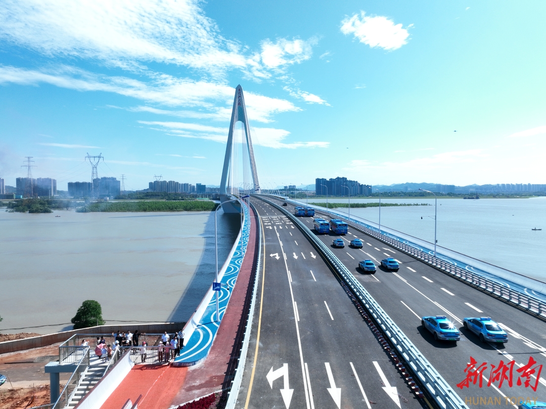 5分钟过湘江，长沙第14座过江通道——香炉洲大桥通车侧记