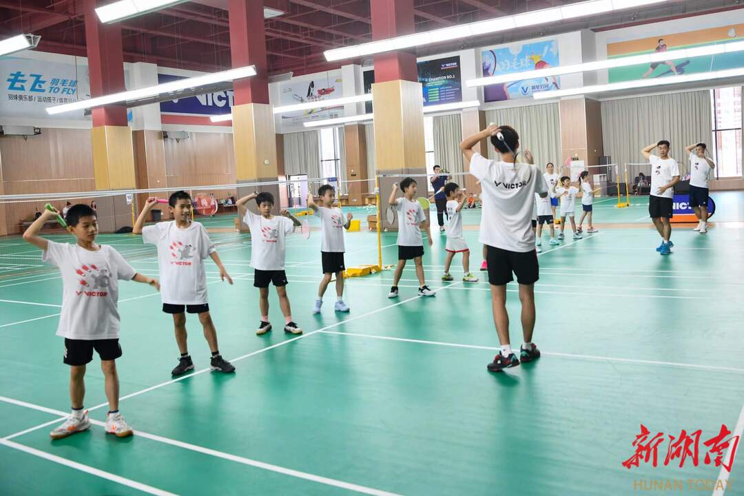 奥运冠军龚智超任主教练,这个羽毛球夏令营不一般