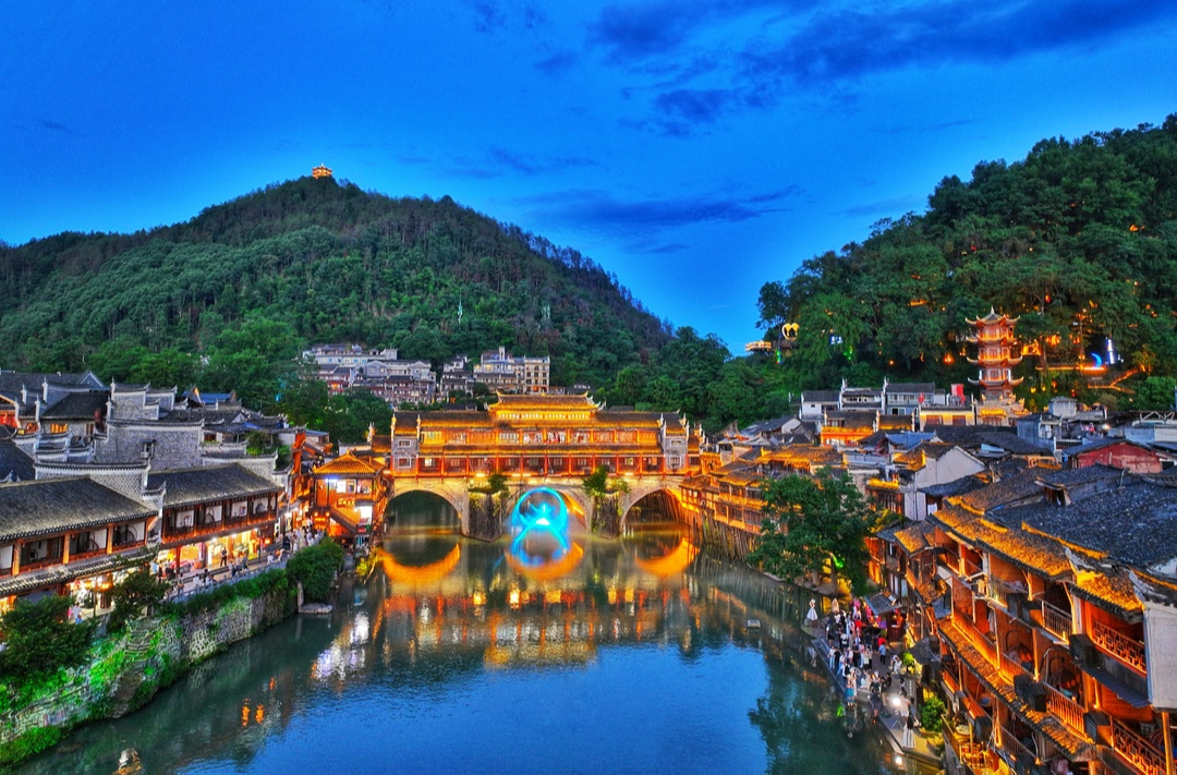 侃财邦丨全国县域旅游百强榜揭晓，湖南这4地凭何入榜？