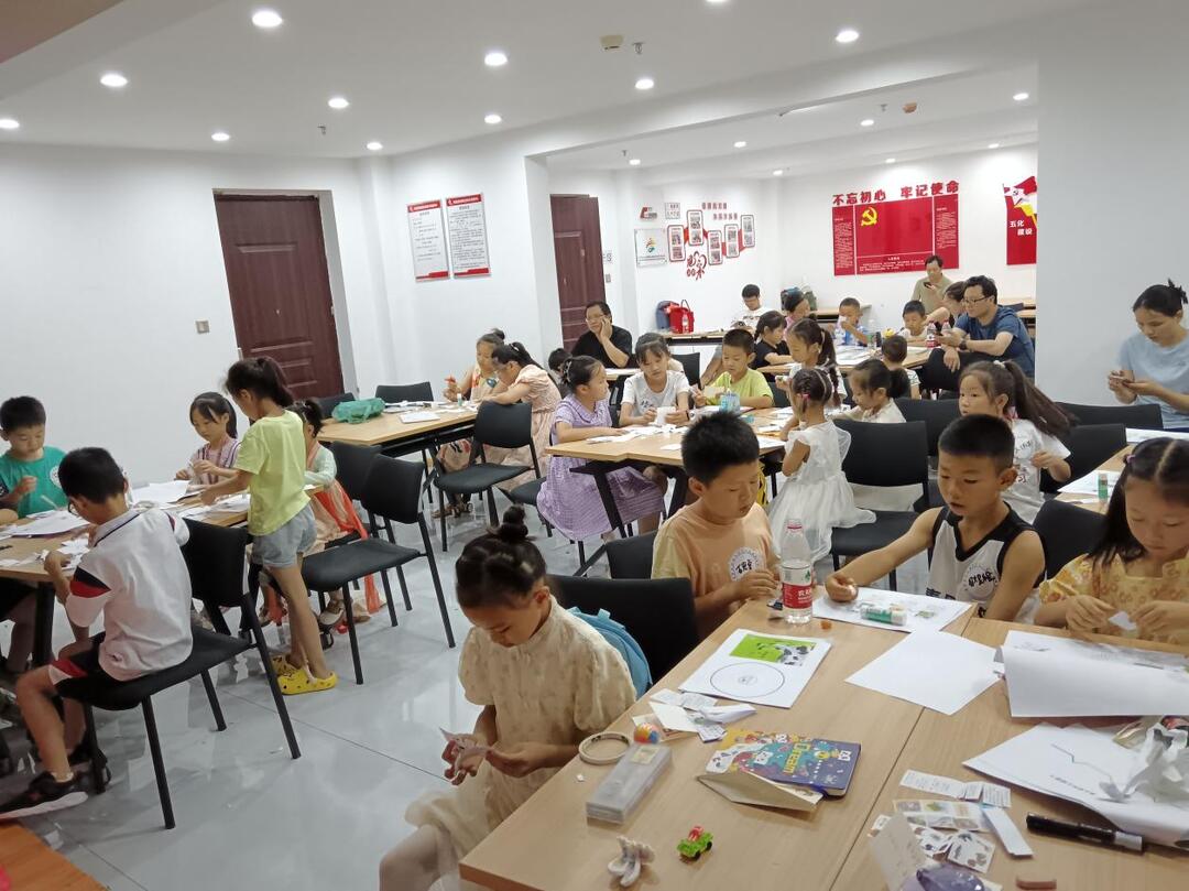 尚双塘社区开展“全民终身学习活动周”主题活动