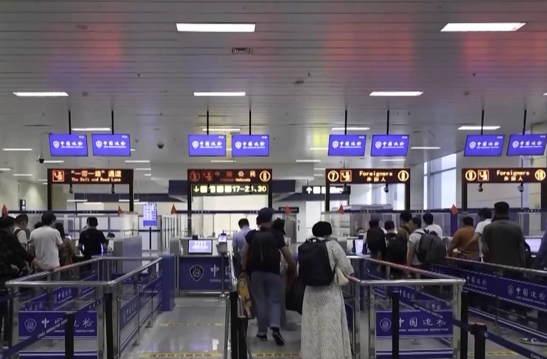 降价、免签......暑期国际航线热度攀升 出国游想飞就飞