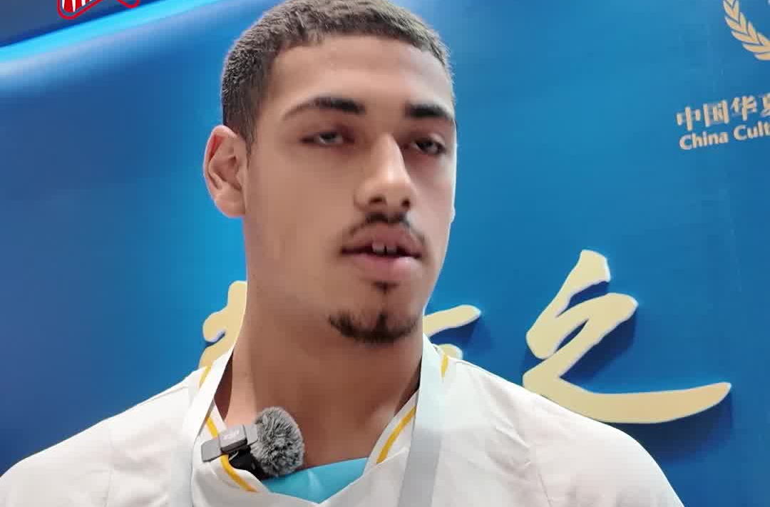 阿尔及利亚国家队青年队队员阿姆杰德·奥斯塔尼：我希望在中国学习乒乓球