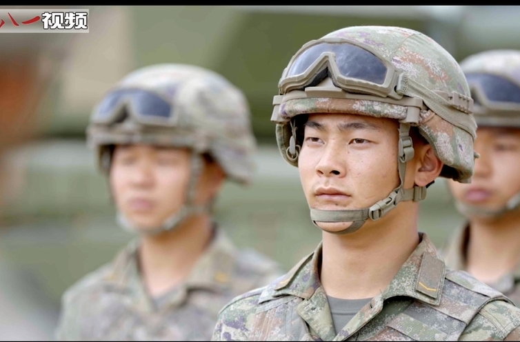 强军之路·向百年丨方寸天地