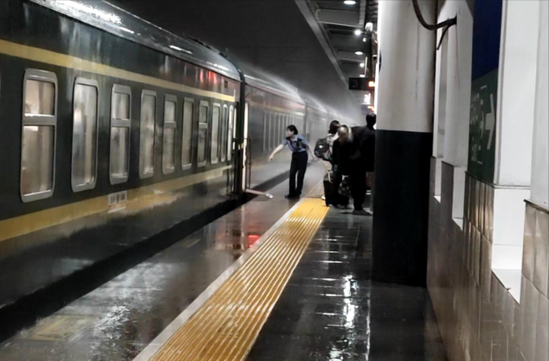 出行旅客注意！京九铁路多趟列车受强降雨影响停运