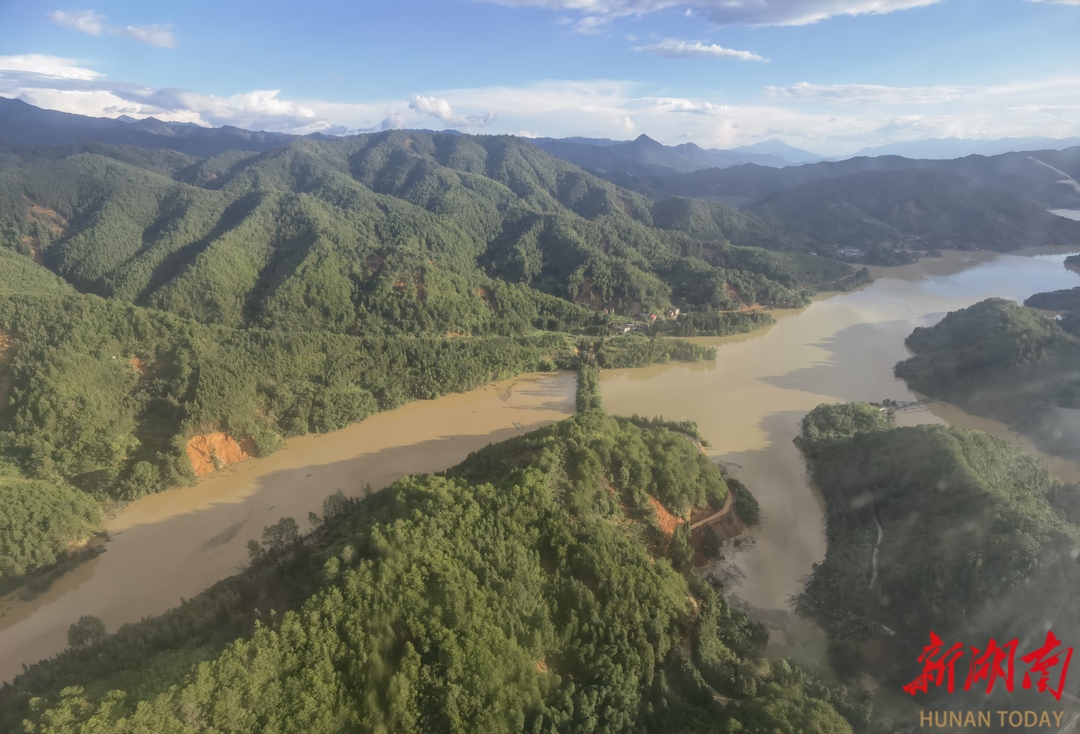 组图丨航拍资兴八面山,应急抢险救援为何难度大