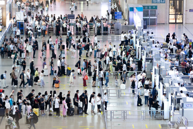 发送旅客超千万人次，7月湖南高铁火热运行