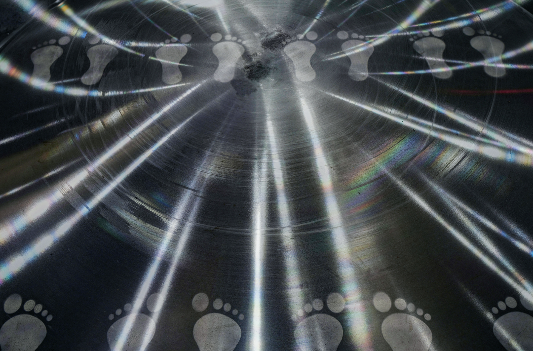 《智造浪潮》——多重曝光下的视觉奇观