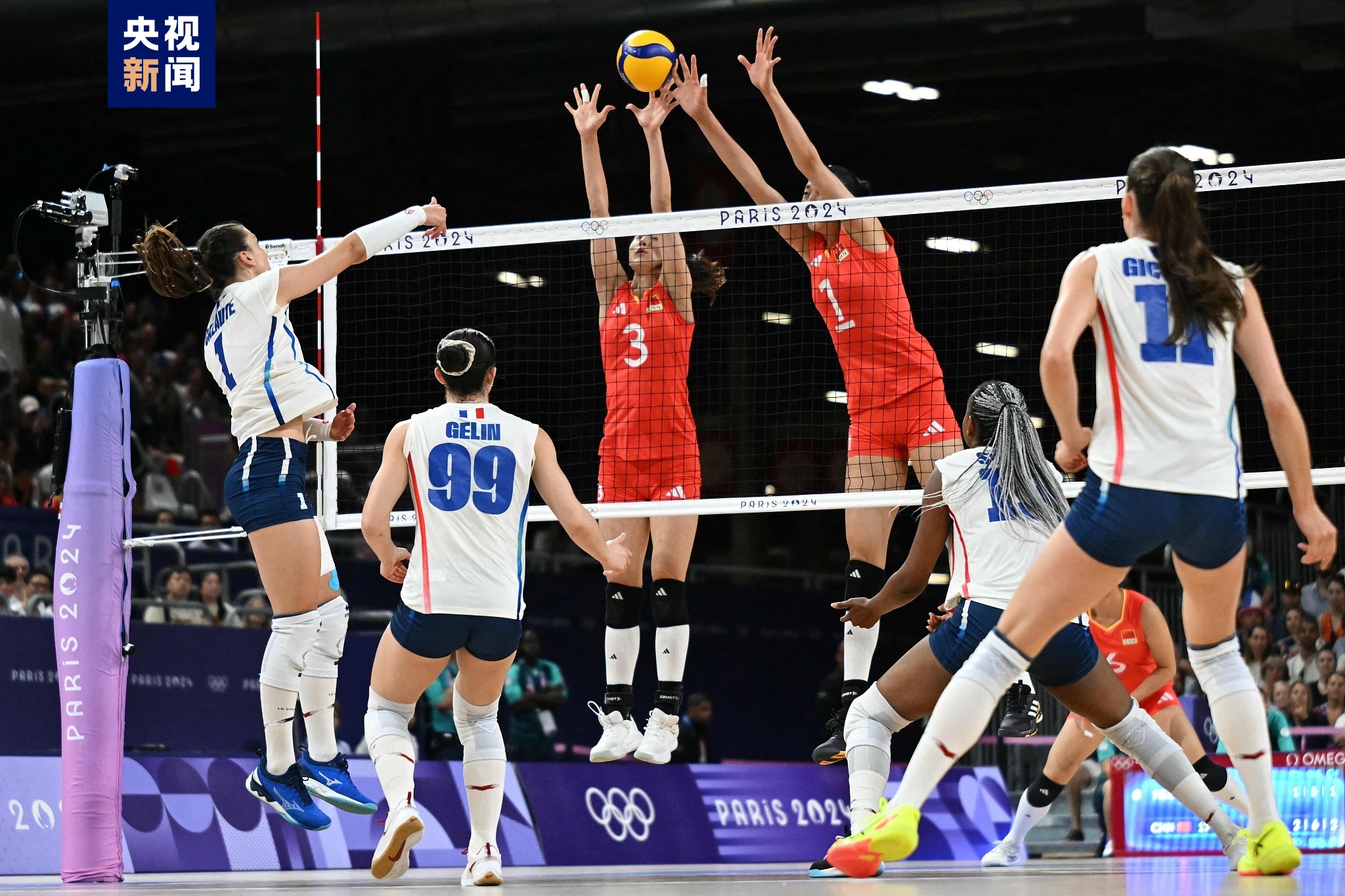 两连胜！中国女排提前出线