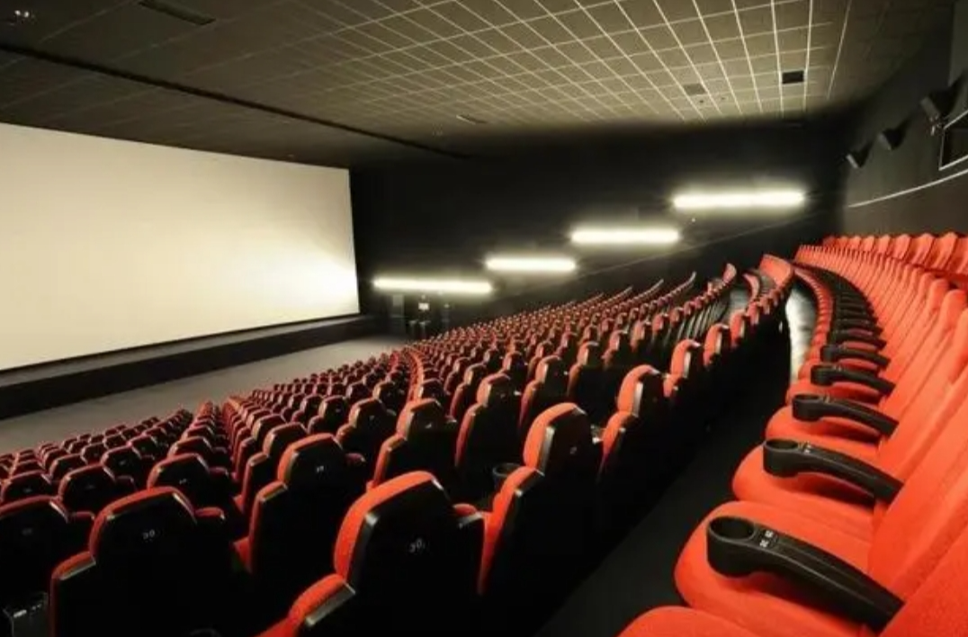 2024年度总票房破300亿