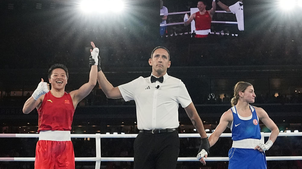 吴愉夺得拳击女子50公斤级冠军