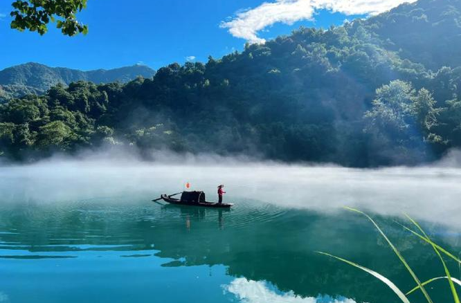 旅游愛好者請注意！東江湖淡季購票可優(yōu)惠，岳陽樓夜間門票半價