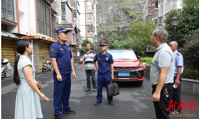 通道：開展居民住宅小區(qū)架空層使用管理專項清查行動