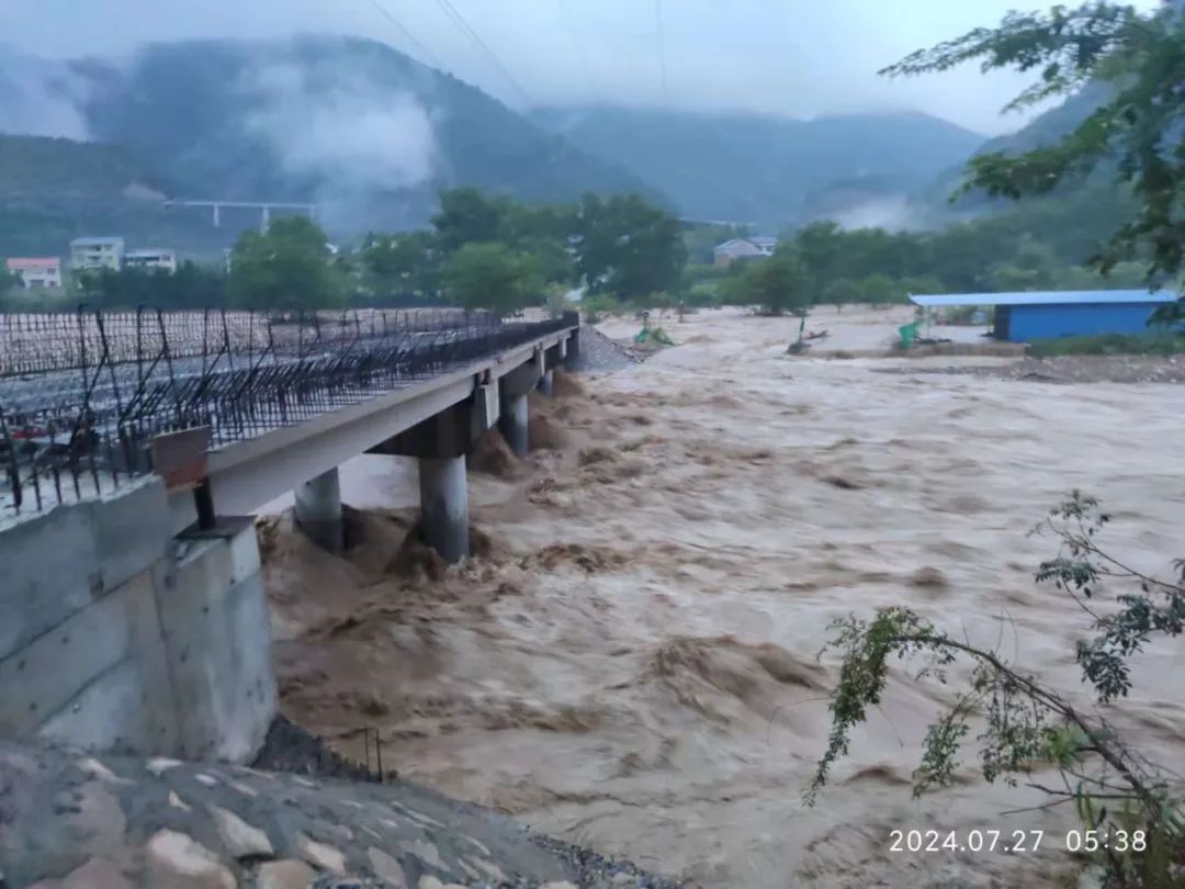 暴雨洪災(zāi)中突圍 無(wú)一人傷亡——炎陵縣抗擊“7.27”特大暴雨洪災(zāi)紀(jì)實(shí)