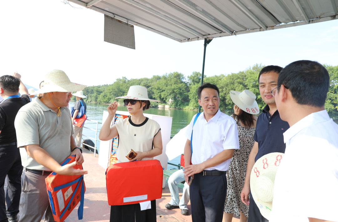 湘桂两省区联合巡查湘江永州段 深化跨省界河流治理与保护合作