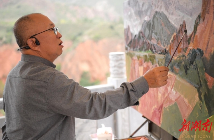 天高云淡六盘山·四色辉映新固原 | 中国油画名家走进固原开展大型写生活动