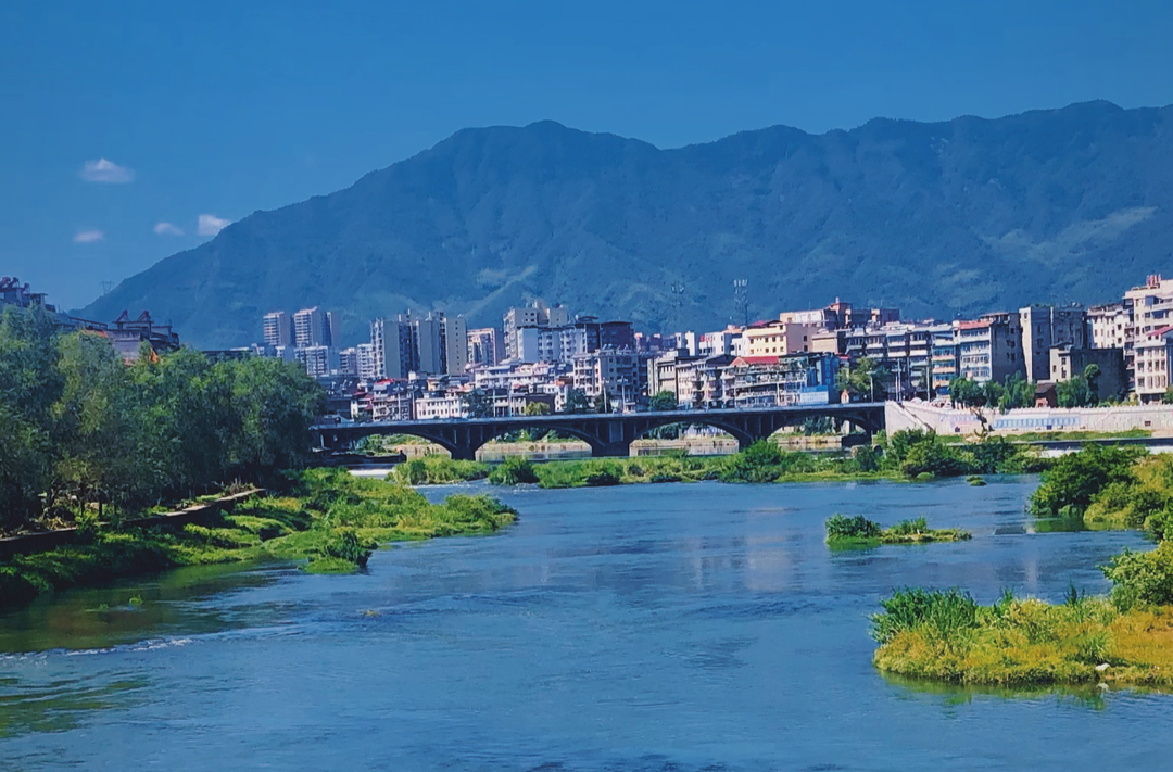 邵阳市洞口县加强河库管护 水环境持续向好