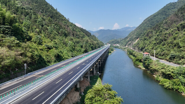 沪昆高速邵怀段恢复双向通车