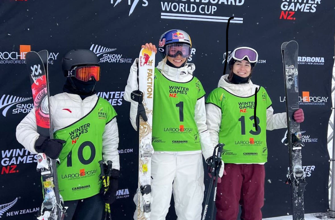 祝贺！谷爱凌、张可欣获得冠亚军