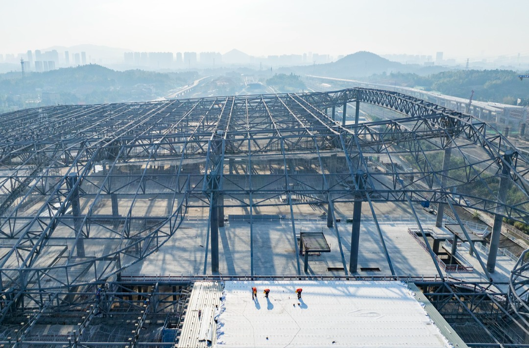 我為祖國建工程③｜長沙高鐵西站國慶搶工期 近千名建設(shè)者奮戰(zhàn)一線