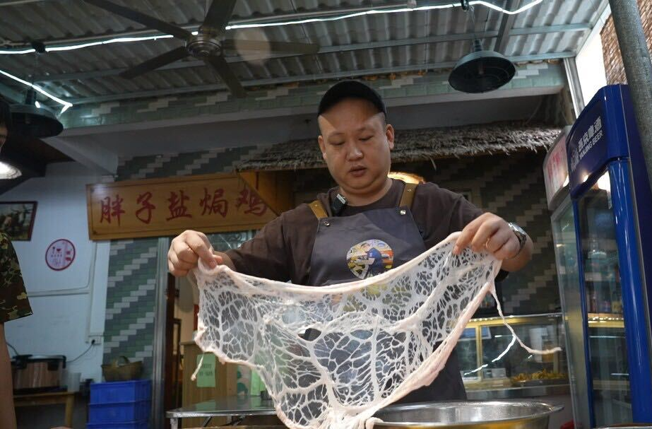临武美食｜网油卷：传统工艺  味蕾传承