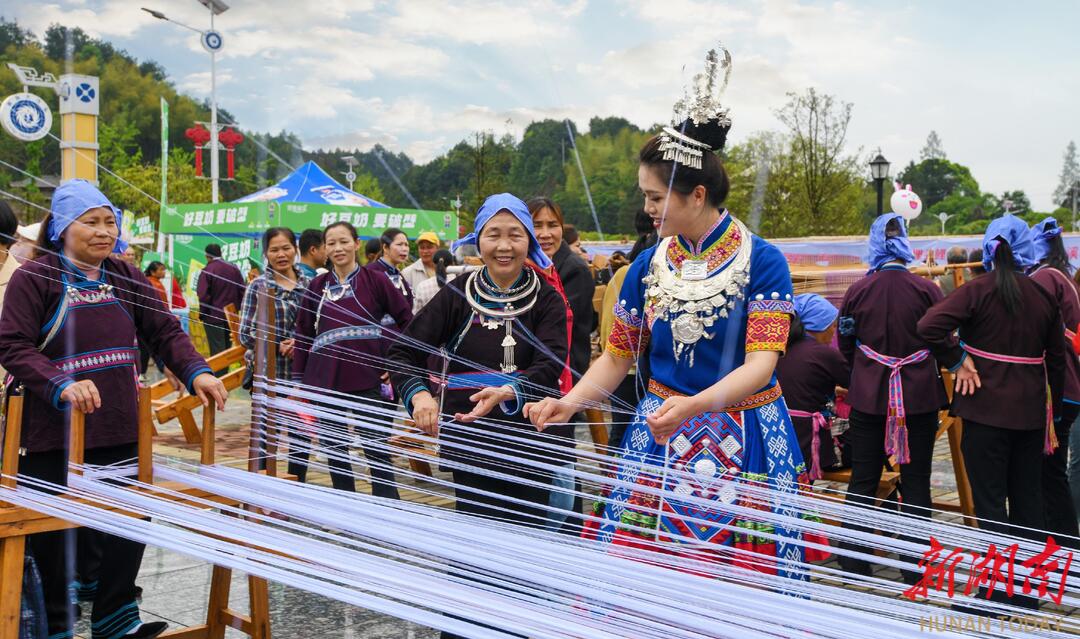 美图·通道70年|七彩侗乡①:非遗侗锦 - 怀化 - 新湖南