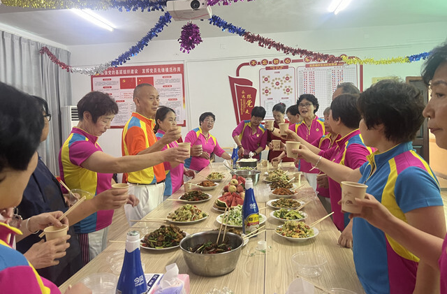 視頻｜暮霞如綺梅無色——懷化市社區(qū)居家養(yǎng)老見聞@湖南日?qǐng)?bào)