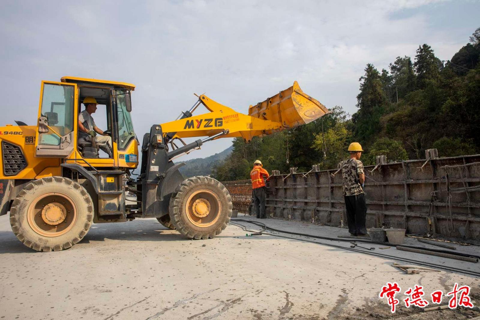 爐慈高速公路常德段建設快速推進