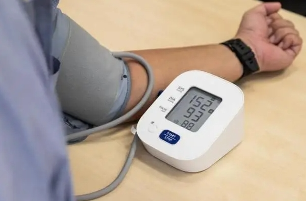 在家中测血压有哪些注意事项？| 时令节气与健康