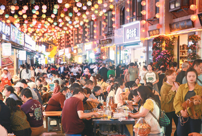 Gastronomy Boosts Tourism in China