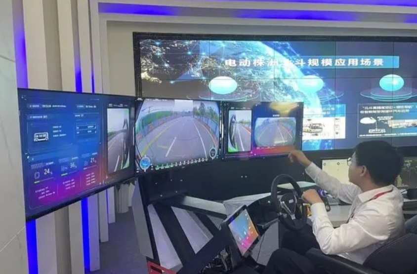 同世界·共北斗 | 车在长沙，人在株洲 北斗应用让出行更“聪明”@湖南日报要闻头条
