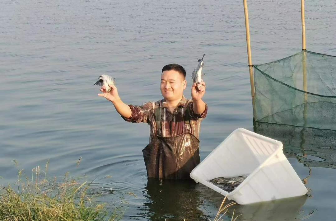 他跳回农门，何以让一条鱼游向广阔天地@湖南日报特稿