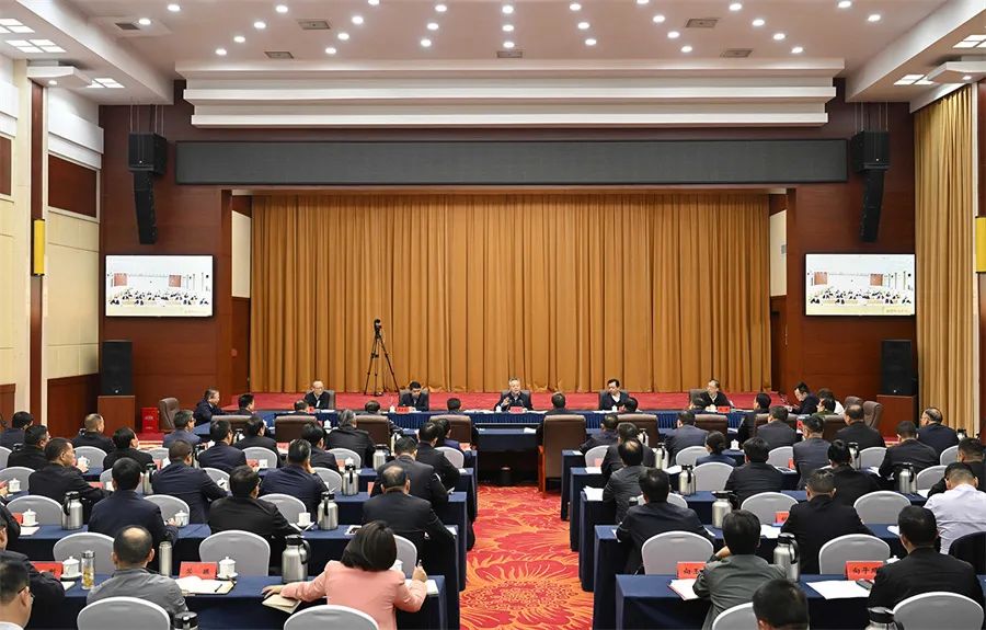 辛小湘丨省委书记的3次调研3场座谈会，传递出了什么信号？