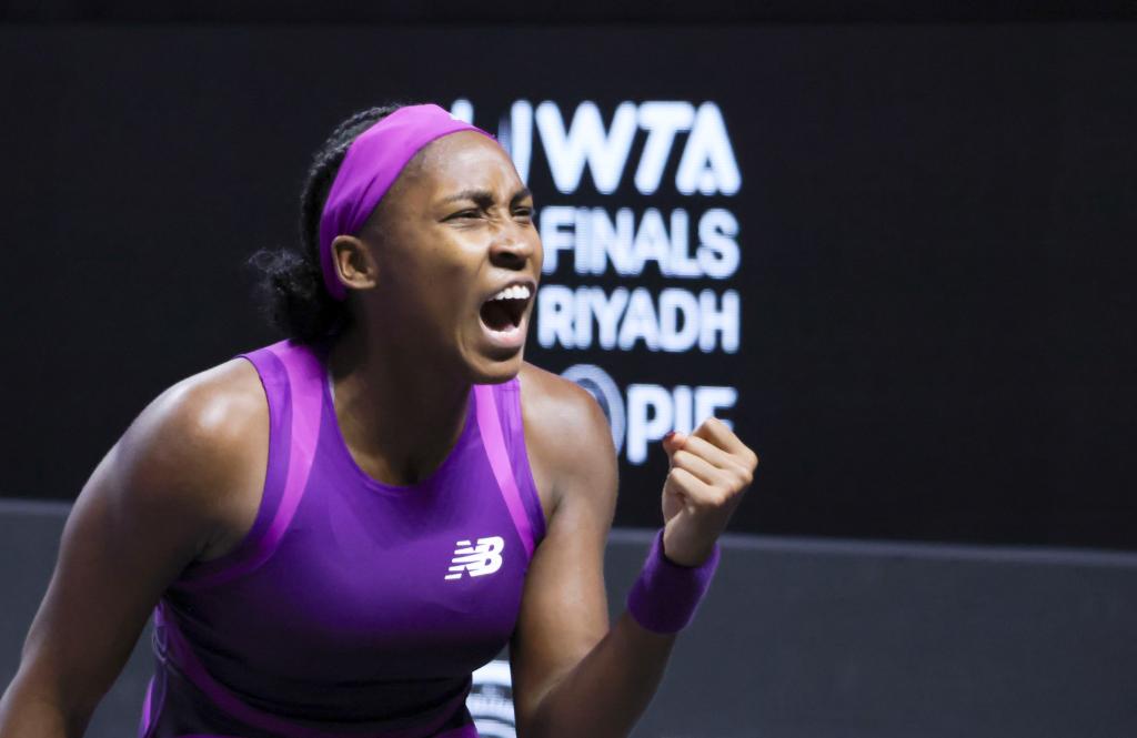 WTA Year-End Finals: Gauff defeats Sviatek to advance to semi-finals