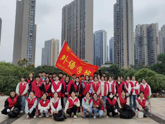 青春助力河清岸綠 垃圾分類我先行