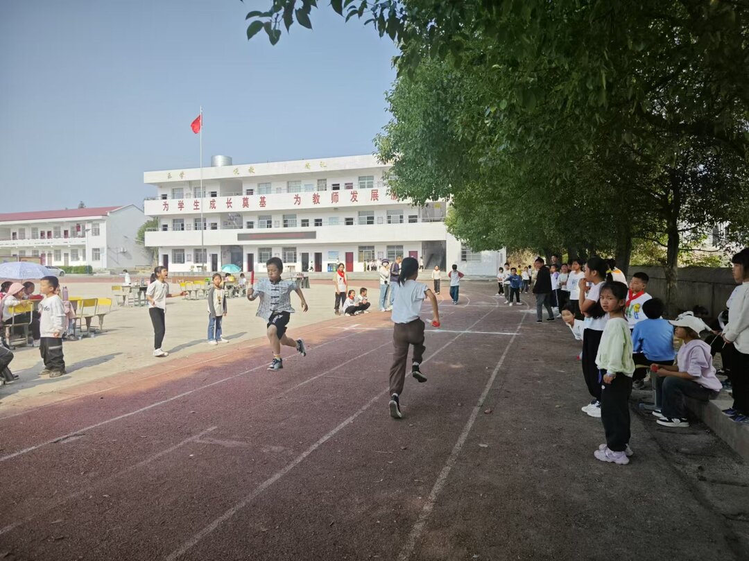 宁乡枫木桥小学：全员文体 师生共享运动快乐