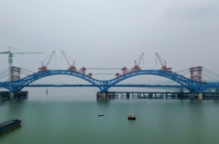 快讯丨全国首座“双飞燕”钢拱桥！长沙暮坪湘江特大桥全桥合龙