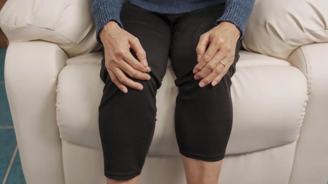 穿不穿秋裤跟老寒腿真没关系！