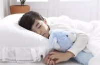 危害等同于熬夜，“碎片化睡眠”冲上热搜！医生提醒……